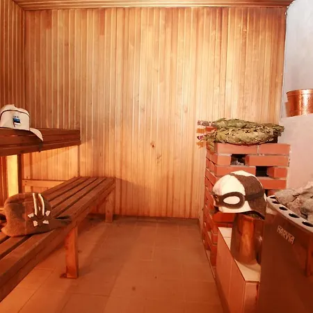 홀리데이파크 Hirvemae Camp Värska